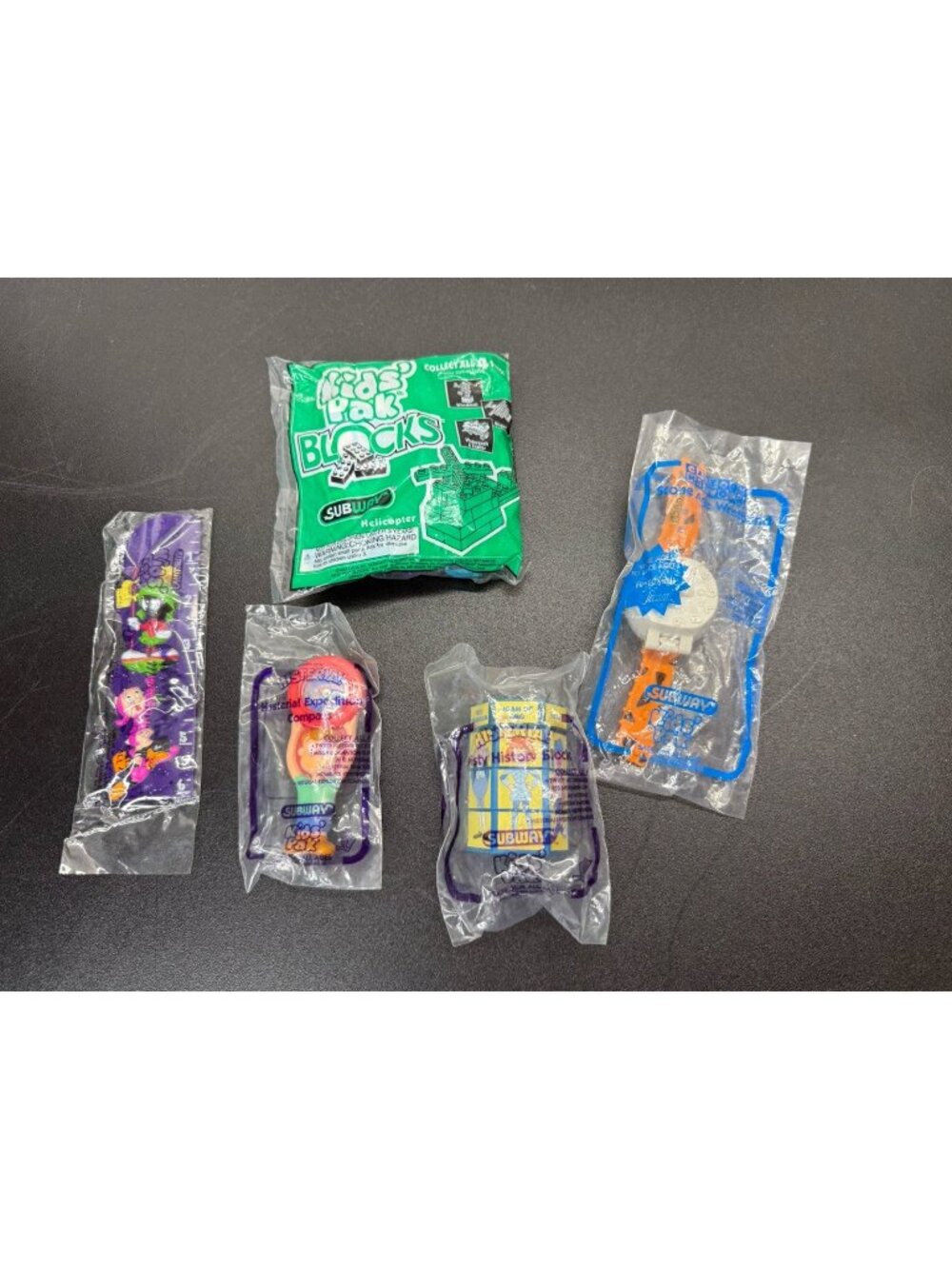 Lot Of 5 Vintage Subway Kids Pack Toys Marvin The Martian, Histeria, Flintstones